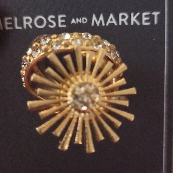 Beautiful rings - Picture 3 of 3